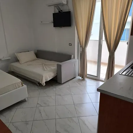 Διαμέρισμα Hotel Besniku Shëngjin